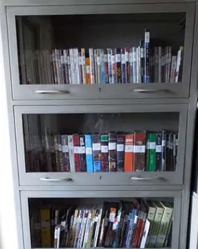 Library v 1