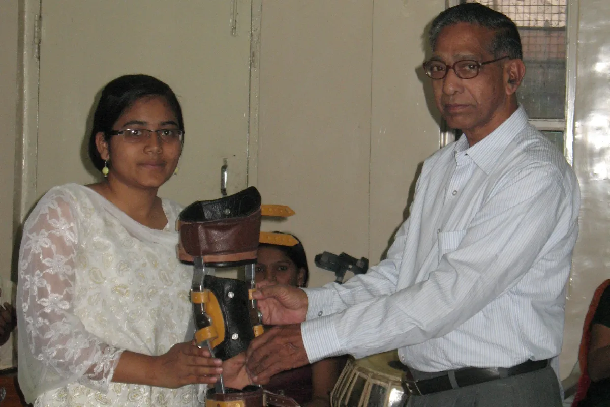 Join us prosthetic aid 3 (1)